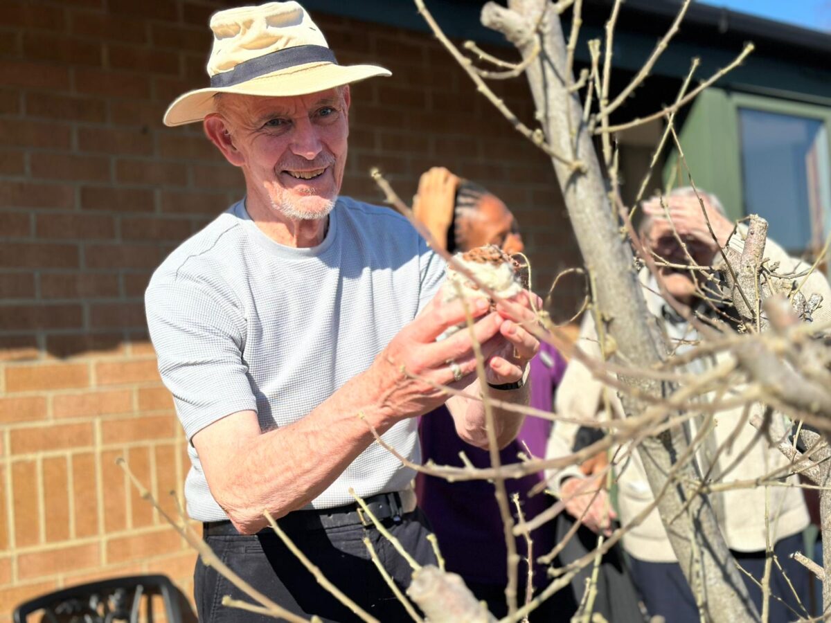 BBC Springwatch filmmaker brings wildlife workshop to Athena Care Homes
